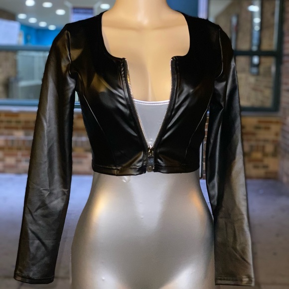 Cute Zip-Up Jacket - Picture 5 of 7